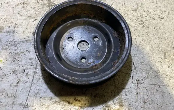 Opel Astra H Crankshaft pulley