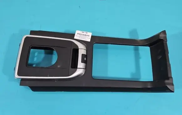 Land Rover Discovery Sport Center console 16A2095CB9220415 IMPRK1360738