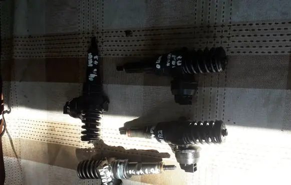 Audi A3 S3 8P Fuel injectors set 0434780205 PDP035 BOSCH