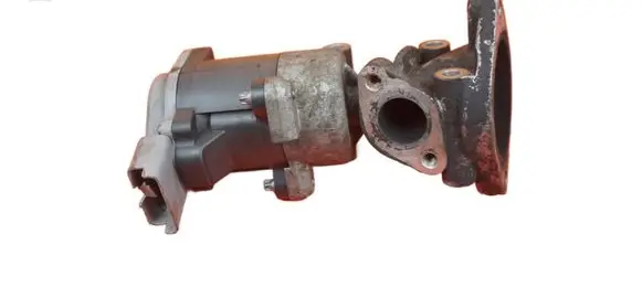Land Rover Discovery 3 - LR3 EGR thermostat 7H2Q9D475DE 276DT