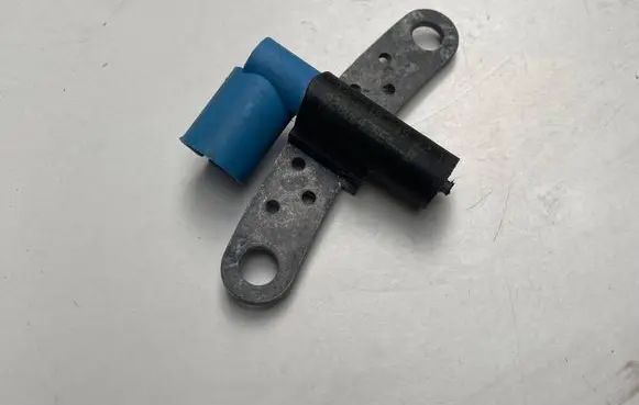Renault Clio I Rear glass lock/latch W401 A2053183849
