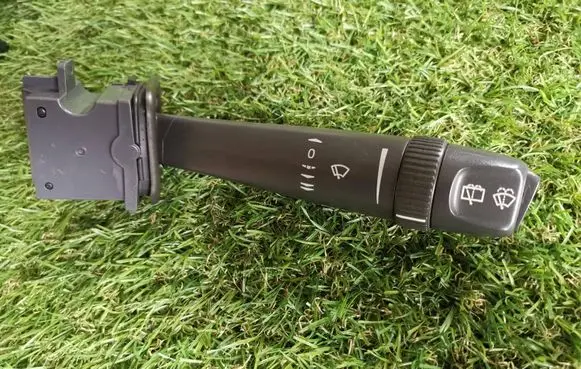 Volvo V70 Wiper control stalk 9452391 02W31A