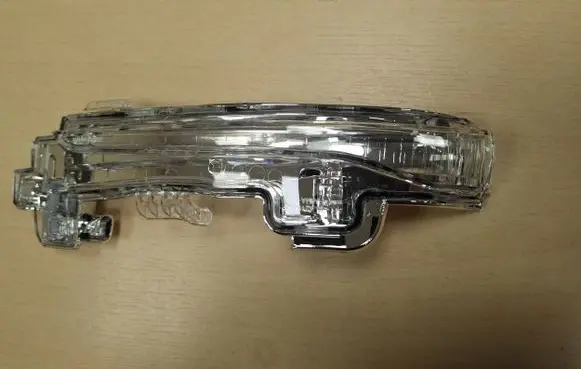 Volvo S80 Mirror indicator light 31299385