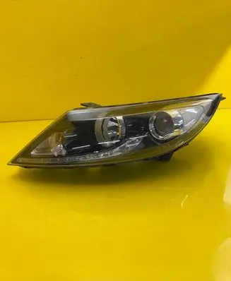 KIA Sportage Headlight/headlamp 92101-3U250