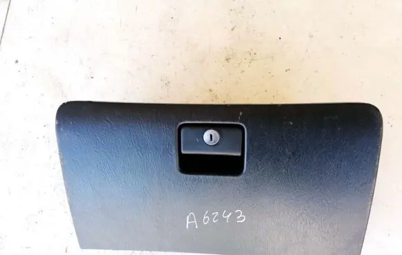 Toyota Corolla E120 E130 Glove box 5555102060 55551-02060