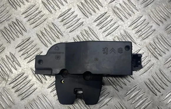 Peugeot 607 Tailgate/trunk/boot lock/catch/latch 9627816980