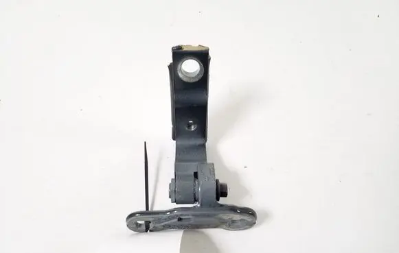 Volvo XC40 Front door lower hinge 31457071