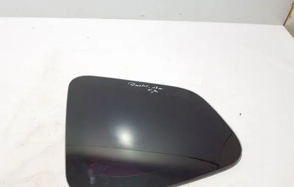 Dacia Duster Rear side window 833071332R