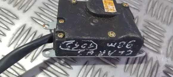 KIA Clarus Air flap motor/actuator D332BA95A