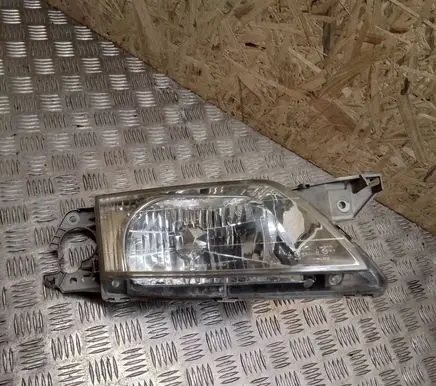 Mazda Premacy Headlight/headlamp