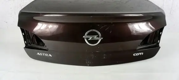 Opel Astra J Tailgate/trunk/boot lid