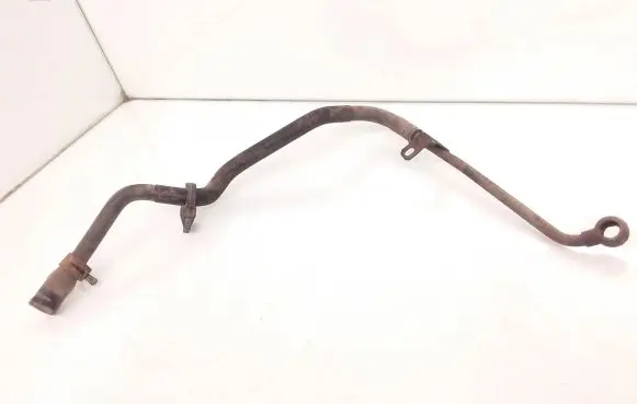 Volkswagen Golf II Engine coolant pipe/hose 068121498B