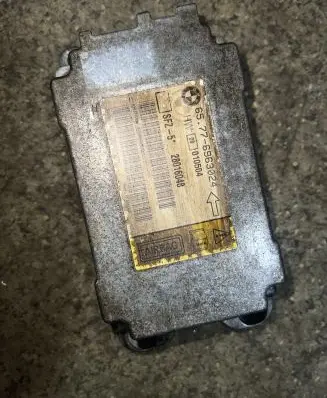 BMW 5 E60 E61 Airbag control unit/module 6963024 28016048 E010504
