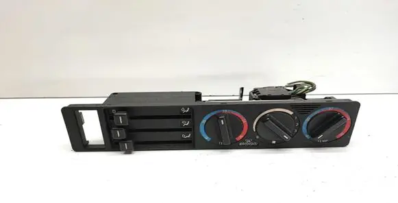 BMW 5 E34 Climate control unit 1384297