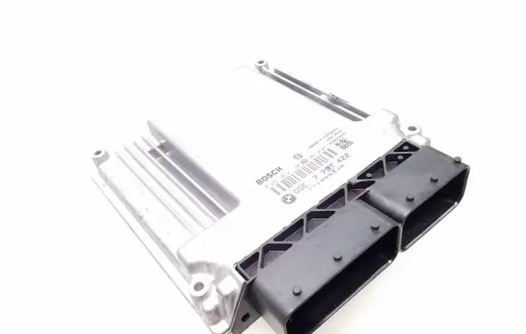 BMW 5 E60 E61 Engine control unit/module 0281012190 7798422