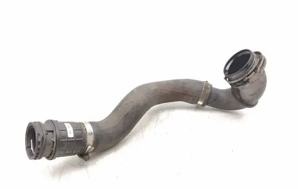 Opel Insignia A Intercooler hose/pipe 39018802 315805007 F26196A