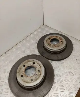 BMW 5 E60 E61 Rear brake disc