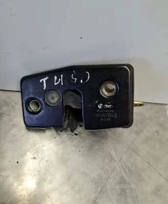 Volkswagen Transporter - Caravelle T4 Sliding door lock 701843604D