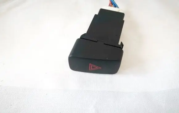 Hyundai Sonata Hazard light switch 9379038000