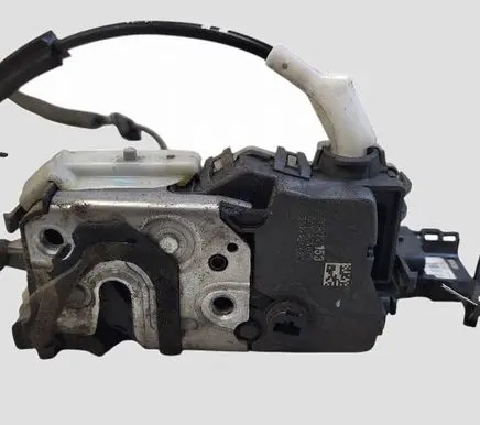 Citroen C5 Rear door lock 732153 A04079