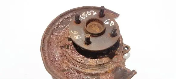 Toyota Corolla E120 E130 Rear wheel hub