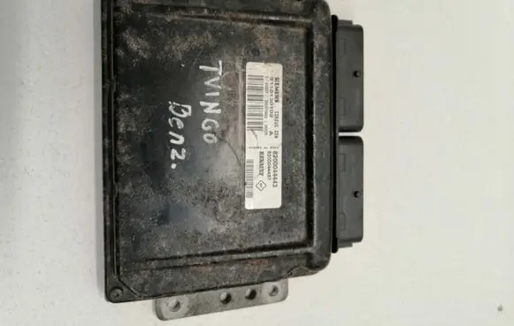 Renault Twingo I Engine control unit/module S110130102