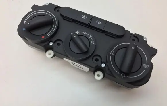 Audi A3 S3 8P Climate control unit 8P0819047F