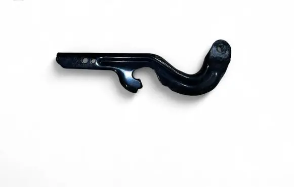 Engine bonnet/hood hinges