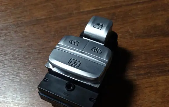 BMW 7 G11 G12 Other switches/knobs/shifts 98783219382504