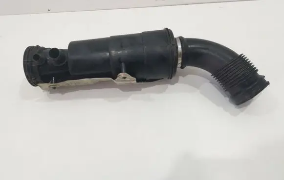 BMW i8 Air intake hose/pipe 7540688