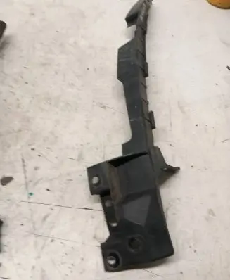 Opel Insignia A Headlight/headlamp mounting bracket 13250571