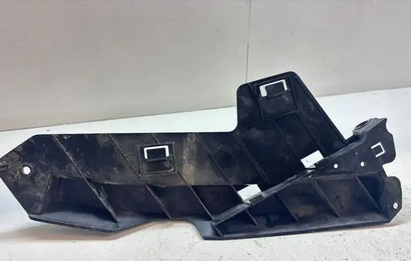 Volvo S80 Front bumper mounting bracket 30796387