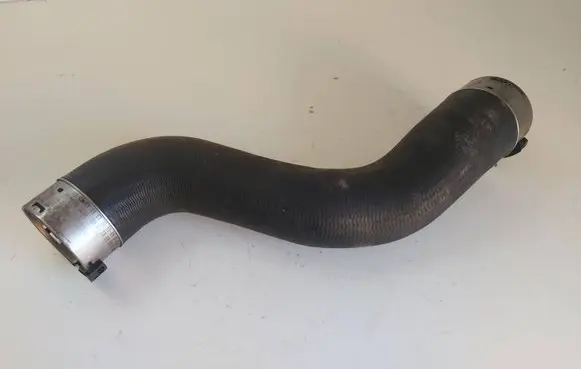 Mercedes-Benz C W204 Intercooler hose/pipe HC55REM 221121407005778