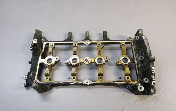 Nissan Qashqai Camshaft holder 