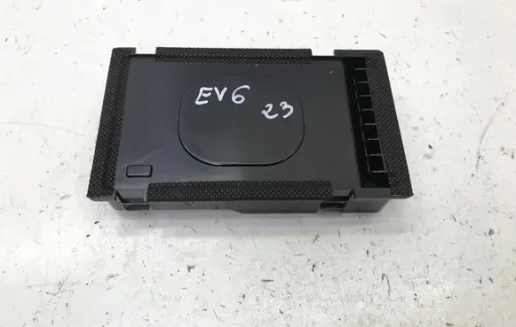 KIA EV6 Wireless charging module 95560CV000