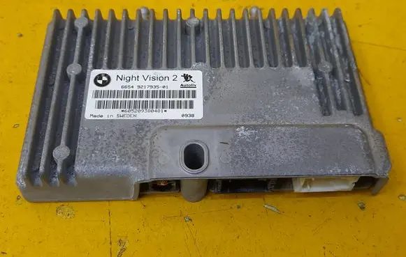 BMW 7 F01 F02 F03 F04 Camera control unit module 9217935