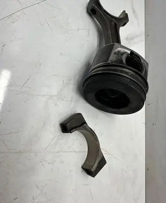 BMW 5 F10 F11 Piston with connecting rod N47