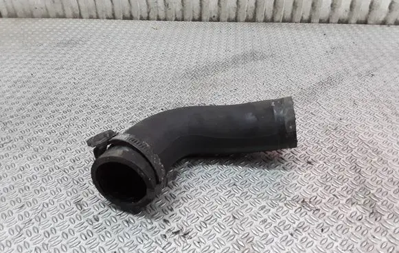 Ford Mondeo MK IV Engine coolant pipe/hose