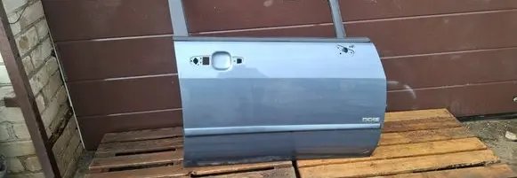 Suzuki Liana Front door