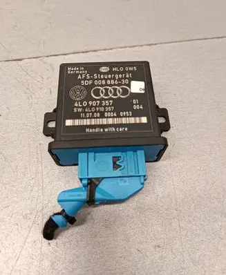 Audi A8 S8 D3 4E Light module LCM 4L0907357 4L0910357 5DF00888630
