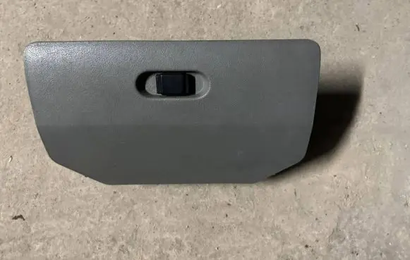 Renault Master II Glove box 7700351872