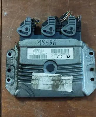 Renault Megane III Engine control unit/module 237101358r 237101359r