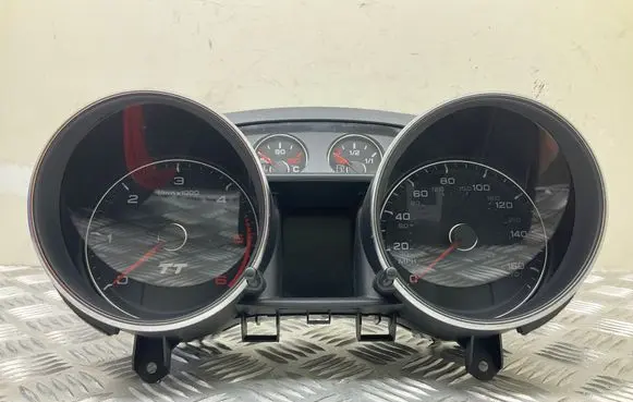 Audi TT TTS Mk2 Speedometer (instrument cluster) 8J0920980B