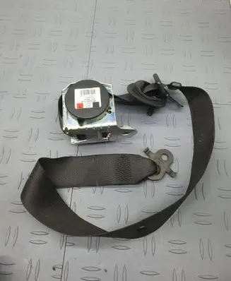 BMW 5 F10 F11 Front seatbelt 610126300B 111020