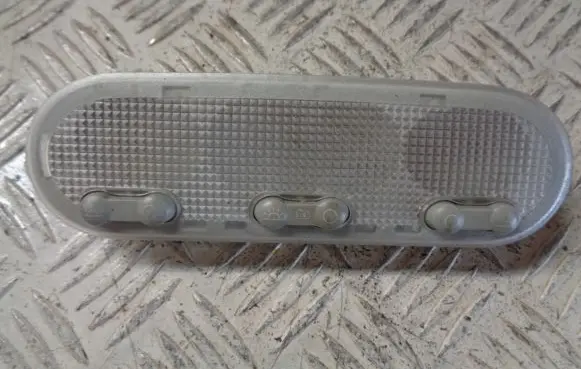 Nissan Qashqai+2 Rear seat light 8200073234