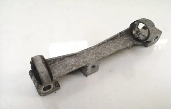 Volkswagen Golf V other engine part 06A129723Q