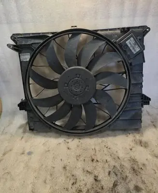 Mercedes-Benz ML W164 Electric radiator cooling fan A1645000393