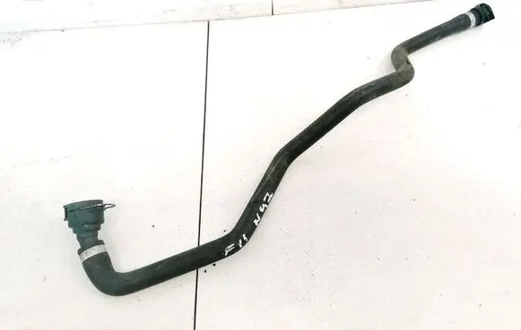 BMW 5 F10 F11 Engine coolant pipe/hose 780981904