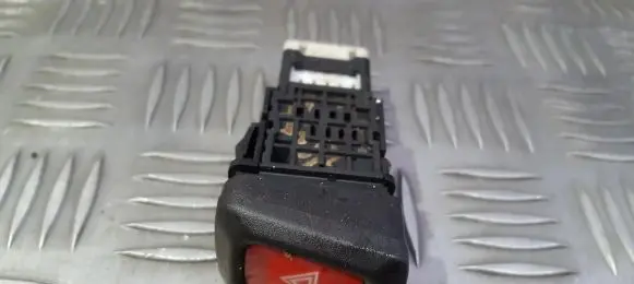 Nissan Almera N16 Hazard light switch 06016 0926U
