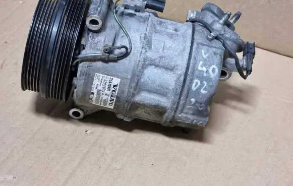 Volvo V60 Air conditioning (A/C) compressor (pump) 31418495